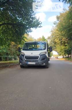 Автовоз Peugeot Boxer 2015 в Львові