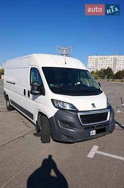 Вантажний фургон Peugeot Boxer 2015 в Запоріжжі