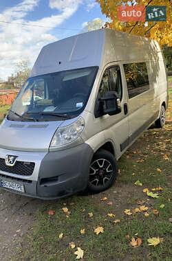 Грузовой фургон Peugeot Boxer 2007 в Самборе