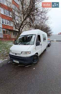 Вантажопасажирський фургон Peugeot Boxer 1996 в Рівному