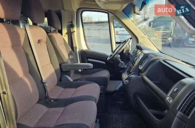 Мікроавтобус Peugeot Boxer 2013 в 
