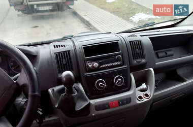 Грузовой фургон Peugeot Boxer 2006 в Киеве