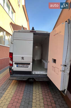 Грузовой фургон Peugeot Boxer 2014 в 