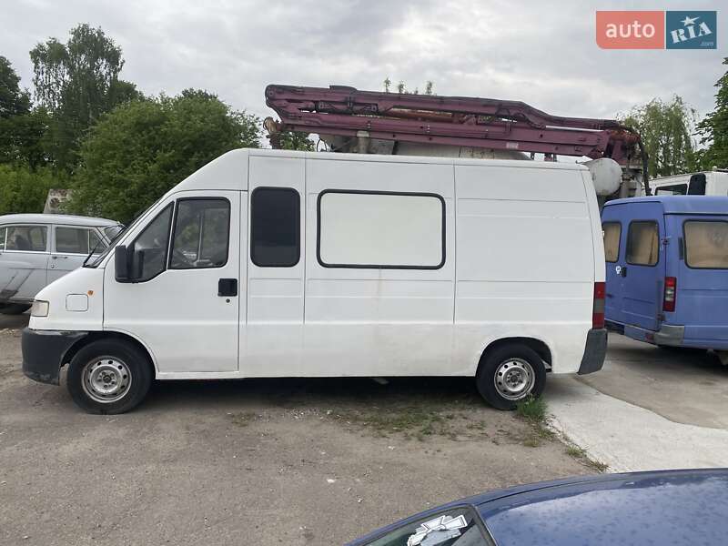 Мікроавтобус Peugeot Boxer 1995 в Києві