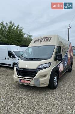Вантажний фургон Peugeot Boxer 2021 в Хусті