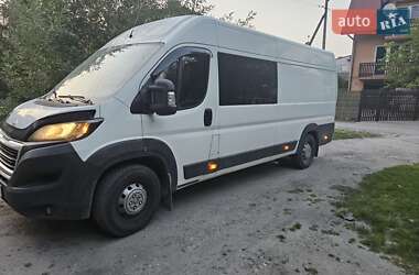 Микроавтобус Peugeot Boxer 2015 в Рава-Русской