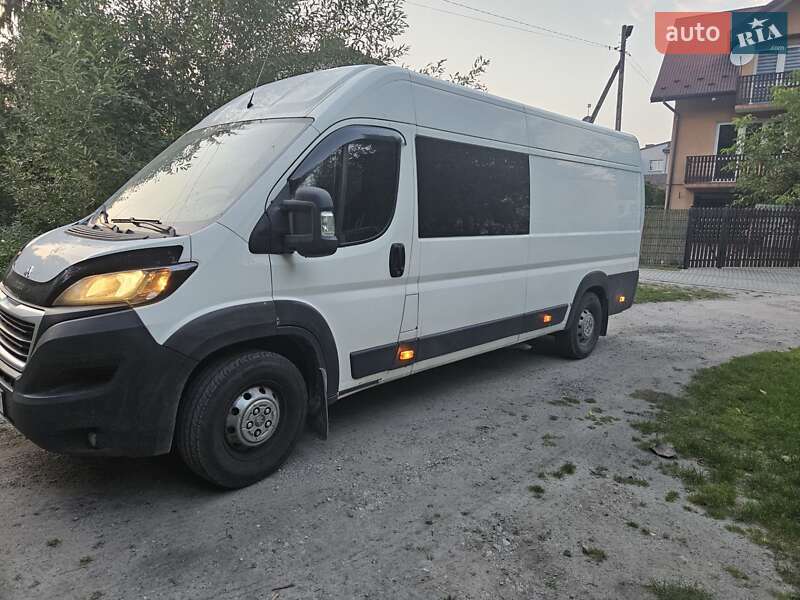 Микроавтобус Peugeot Boxer 2015 в Рава-Русской