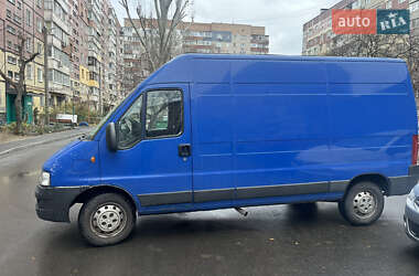 Вантажопасажирський фургон Peugeot Boxer 2005 в Дніпрі