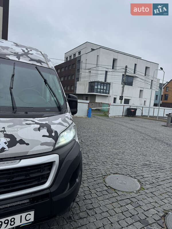 Вантажний фургон Peugeot Boxer 2018 в Києві