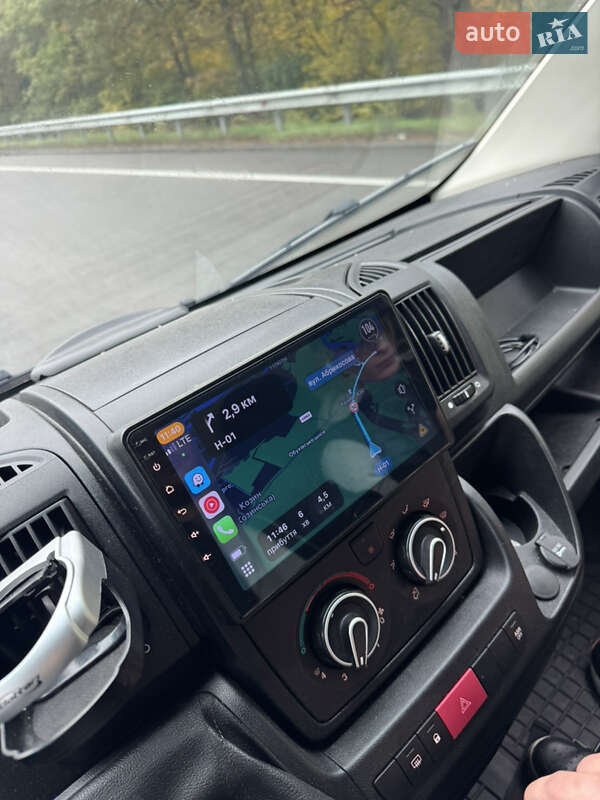 Вантажний фургон Peugeot Boxer 2018 в Києві