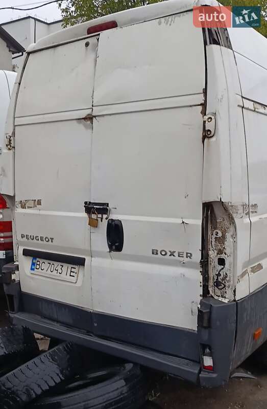 Грузовой фургон Peugeot Boxer 2012 в Львове