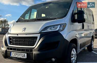 Грузопассажирский фургон Peugeot Boxer 2019 в  фото 7 Грузопассажирский фургон Peugeot Boxer 2019 в