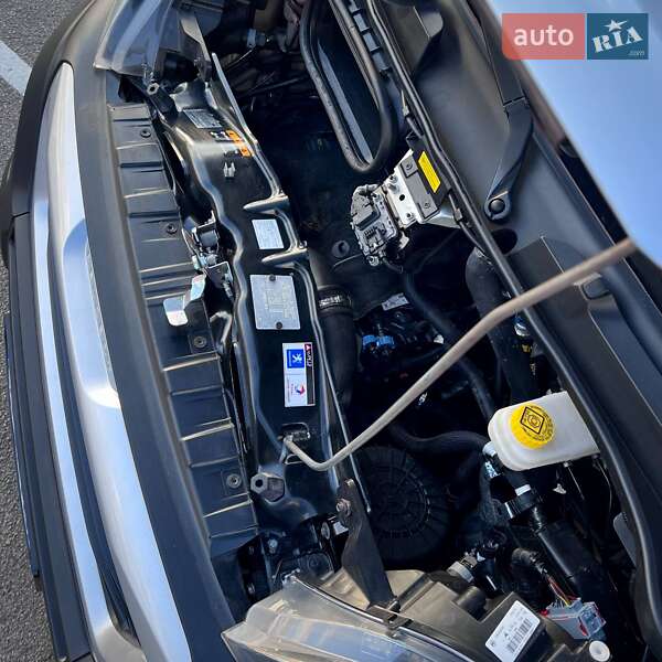 Вантажопасажирський фургон Peugeot Boxer 2019 в Києві