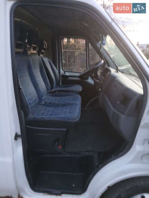 Другие грузовики Peugeot Boxer 2000 в Львове