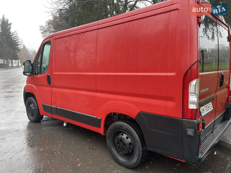 Грузопассажирский фургон Peugeot Boxer 2007 в Звягеле фото 15 Грузопассажирский фургон Peugeot Boxer 2007 в Звягеле