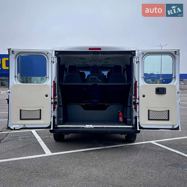 Грузопассажирский фургон Peugeot Boxer 2019 в Ровно