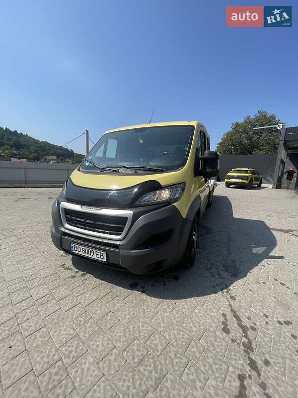 Евакуатор Peugeot Boxer 2015 в Бучачі