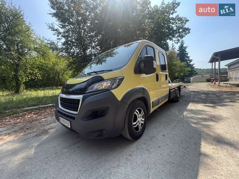Евакуатор Peugeot Boxer 2015 в Бучачі