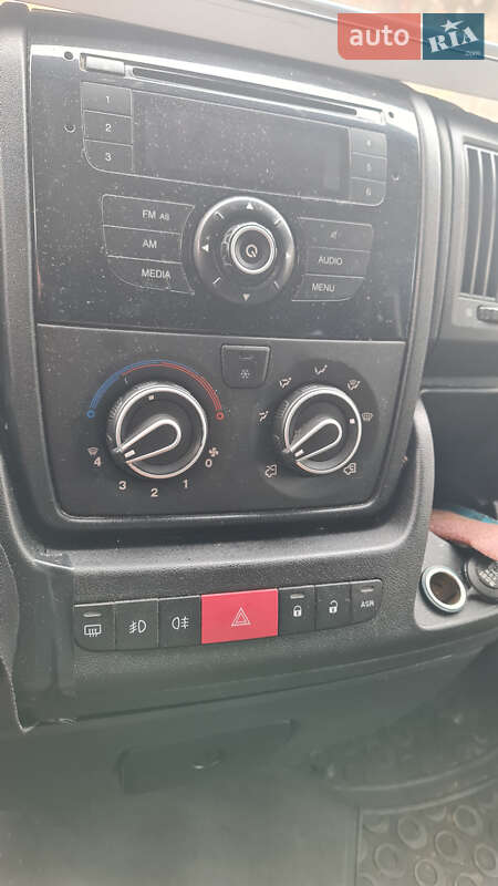 Мікроавтобус вантажний (до 3,5т) Peugeot Boxer 2014 в Долині фото 12 Мікроавтобус вантажний (до 3,5т) Peugeot Boxer 2014 в Долині