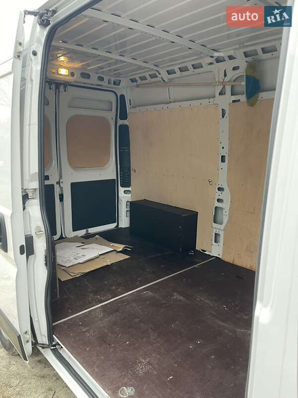 Грузовой фургон Peugeot Boxer 2022 в Киеве