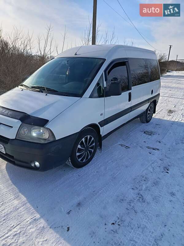 Мінівен Peugeot Boxer 2004 в Волочиську