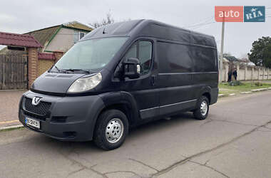 Вантажний фургон Peugeot Boxer 2012 в Миколаєві