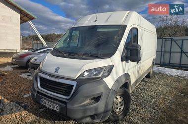 Вантажний фургон Peugeot Boxer 2017 в Києві