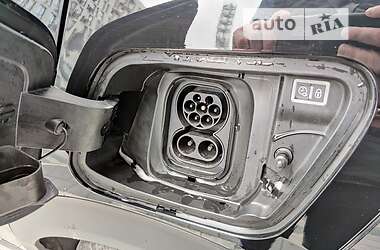 Внедорожник / Кроссовер Peugeot e-2008 2020 в 