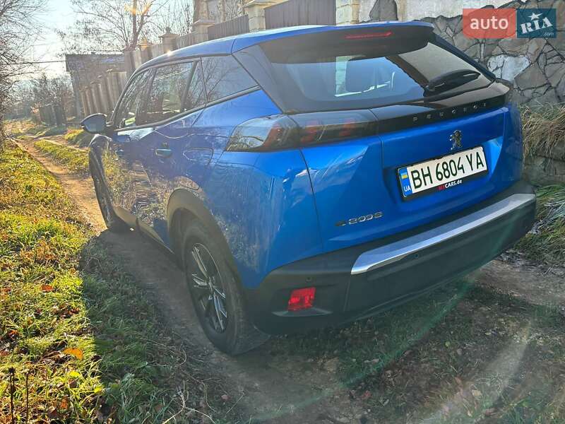 Позашляховик / Кросовер Peugeot e-2008 2021 в Одесі