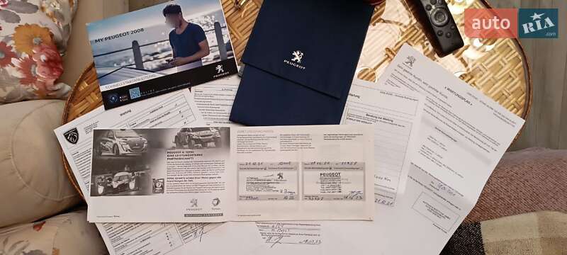 Позашляховик / Кросовер Peugeot e-2008 2021 в Одесі