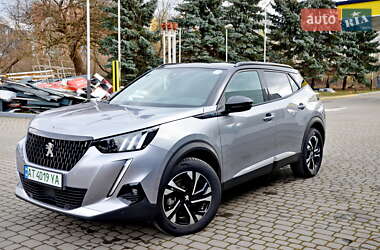 Внедорожник / Кроссовер Peugeot e-2008 2023 в 