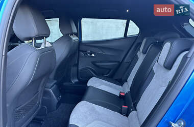 Внедорожник / Кроссовер Peugeot e-2008 2020 в 
