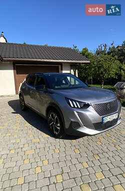 Внедорожник / Кроссовер Peugeot e-2008 2023 в Львове