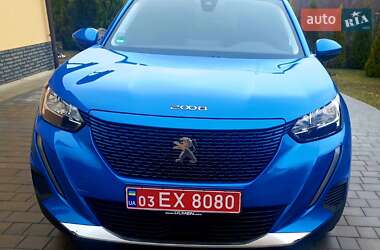 Внедорожник / Кроссовер Peugeot e-2008 2022 в 