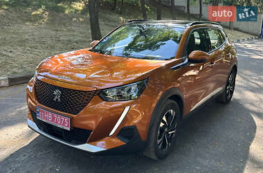 Внедорожник / Кроссовер Peugeot e-2008 2020 в Львове