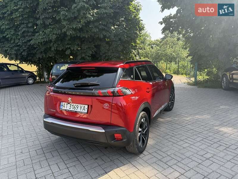 Позашляховик / Кросовер Peugeot e-2008 2021 в Болехові