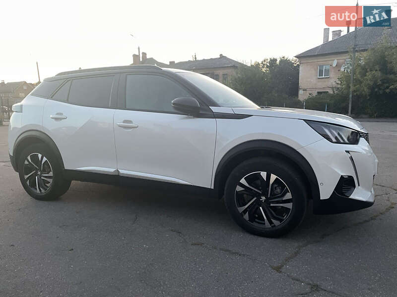 Внедорожник / Кроссовер Peugeot e-2008 2020 в Виннице