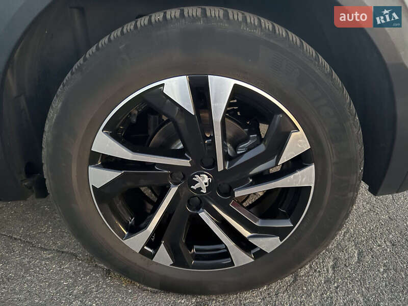 Внедорожник / Кроссовер Peugeot e-2008 2020 в Виннице