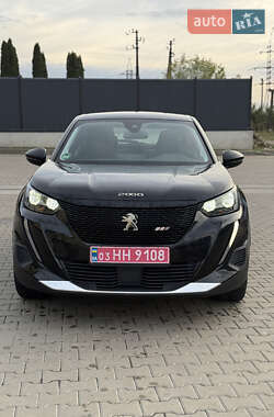 Позашляховик / Кросовер Peugeot e-2008 2022 в Луцьку