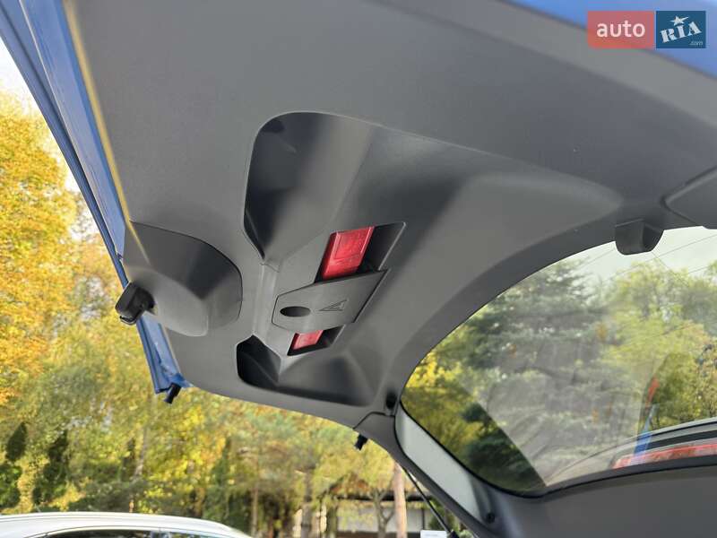 Внедорожник / Кроссовер Peugeot e-2008 2020 в Дрогобыче фото 104 Внедорожник / Кроссовер Peugeot e-2008 2020 в Дрогобыче