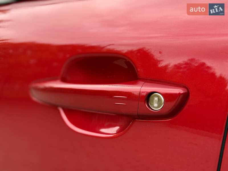 Позашляховик / Кросовер Peugeot e-2008 2020 в Бердичеві