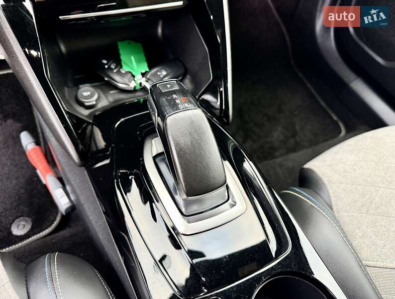 Позашляховик / Кросовер Peugeot e-2008 2020 в Бердичеві