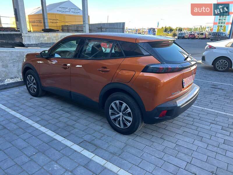 Позашляховик / Кросовер Peugeot e-2008 2022 в Львові