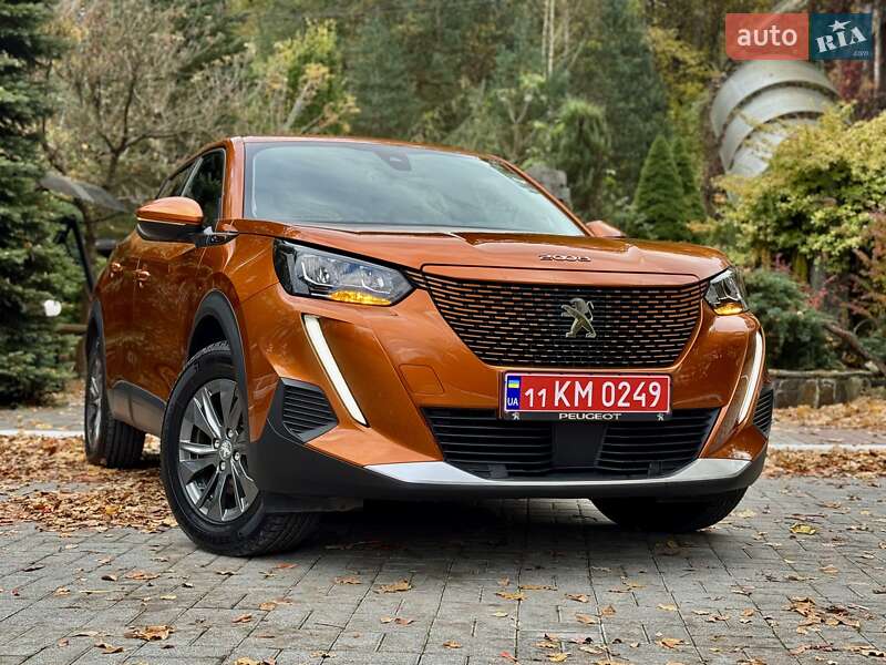Внедорожник / Кроссовер Peugeot e-2008 2021 в 