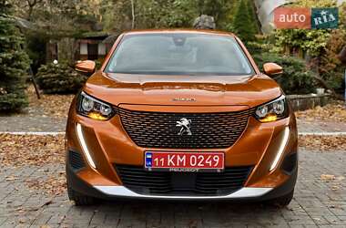 Внедорожник / Кроссовер Peugeot e-2008 2021 в 