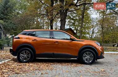 Внедорожник / Кроссовер Peugeot e-2008 2021 в 