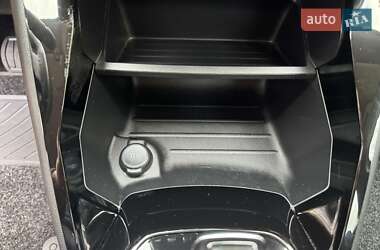Внедорожник / Кроссовер Peugeot e-2008 2021 в 