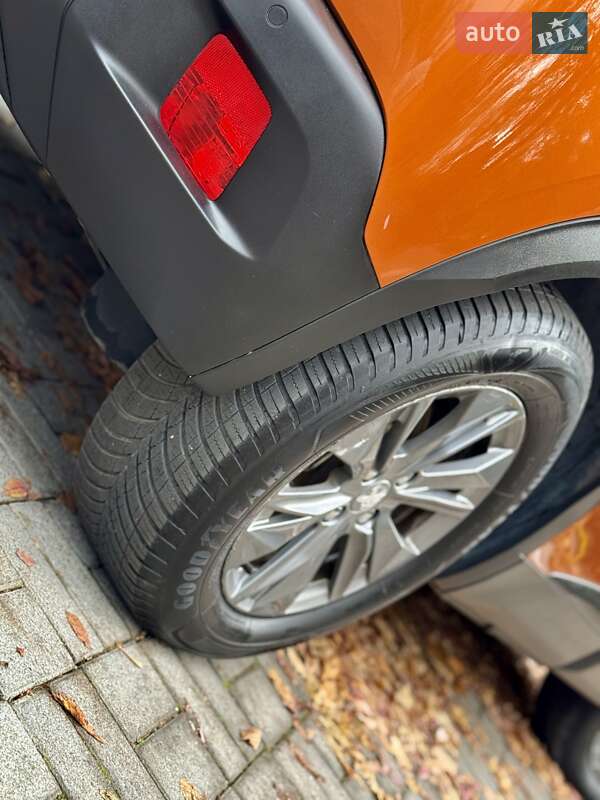 Позашляховик / Кросовер Peugeot e-2008 2021 в Дрогобичі