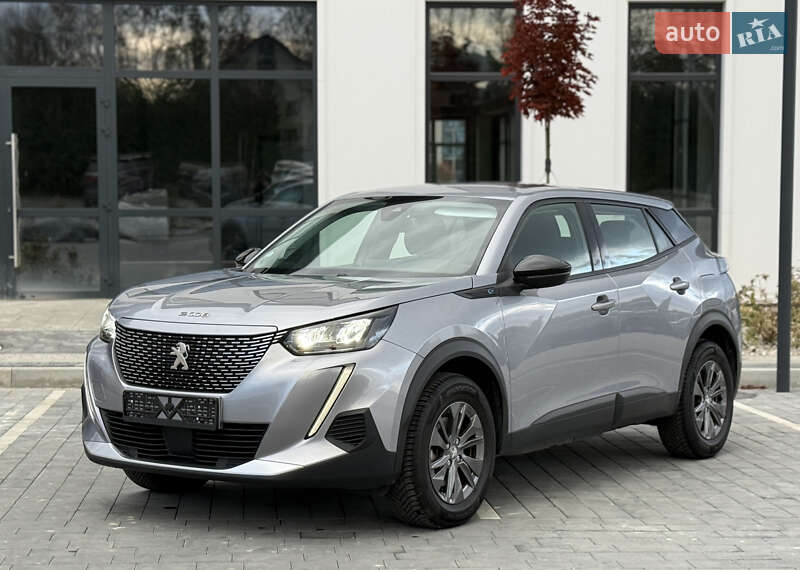 Peugeot e-2008 2022