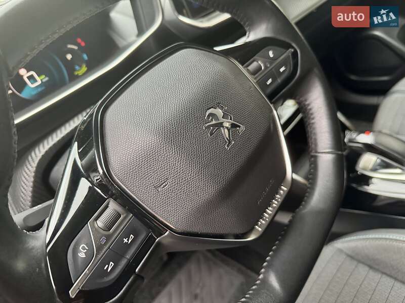 Внедорожник / Кроссовер Peugeot e-2008 2021 в Дрогобыче фото 52 Внедорожник / Кроссовер Peugeot e-2008 2021 в Дрогобыче